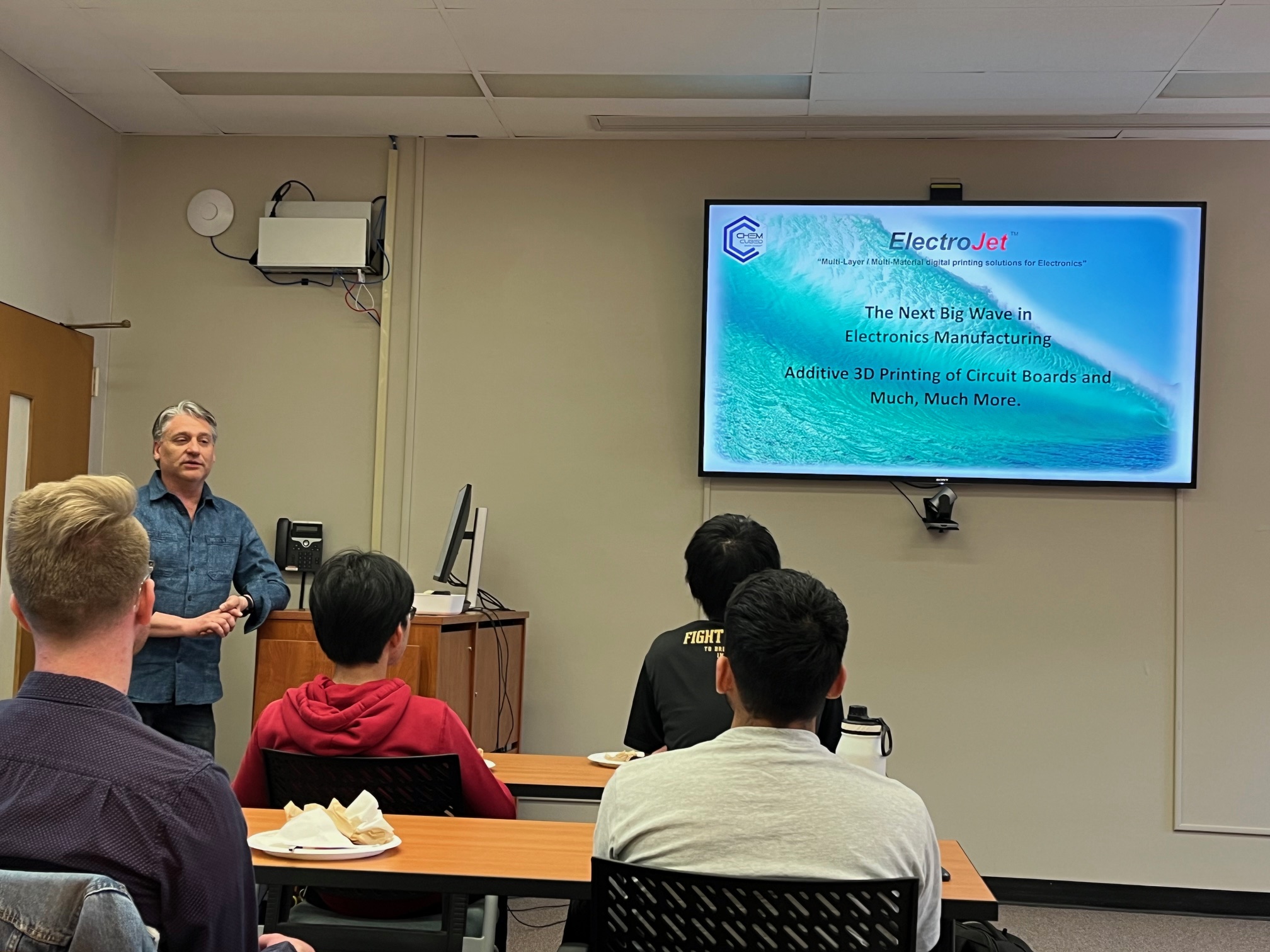 Daniel Slep talking to Lunch and learn students in classroom